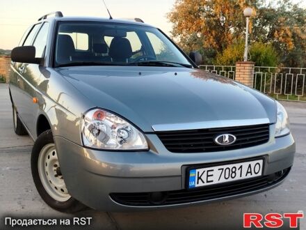 Сірий ВАЗ Priora, об'ємом двигуна 1.6 л та пробігом 117 тис. км за 3350 $, фото 1 на Automoto.ua