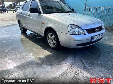 Серый ВАЗ Priora, объемом двигателя 1.6 л и пробегом 278 тыс. км за 2350 $, фото 1 на Automoto.ua