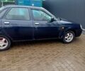 Синій ВАЗ Priora, об'ємом двигуна 1.6 л та пробігом 140 тис. км за 2550 $, фото 2 на Automoto.ua