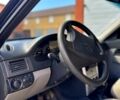 Синий ВАЗ Priora, объемом двигателя 1.6 л и пробегом 170 тыс. км за 3500 $, фото 3 на Automoto.ua
