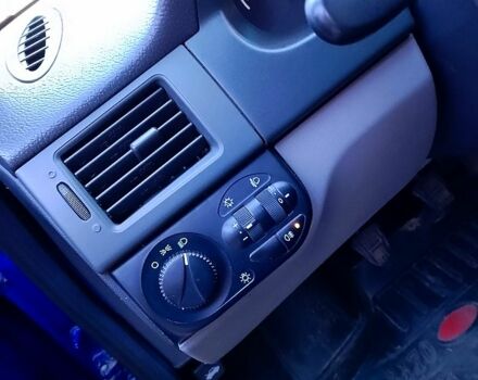 Синій ВАЗ Priora, об'ємом двигуна 1.6 л та пробігом 180 тис. км за 3200 $, фото 4 на Automoto.ua