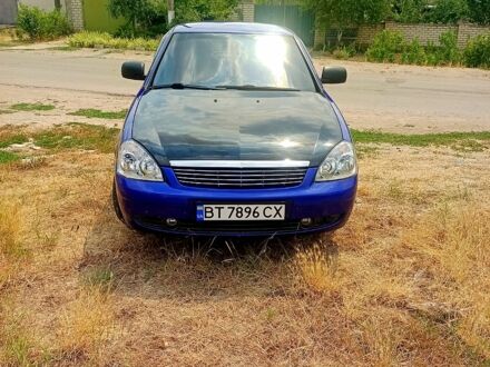 Синій ВАЗ Priora, об'ємом двигуна 1.6 л та пробігом 172 тис. км за 2600 $, фото 1 на Automoto.ua