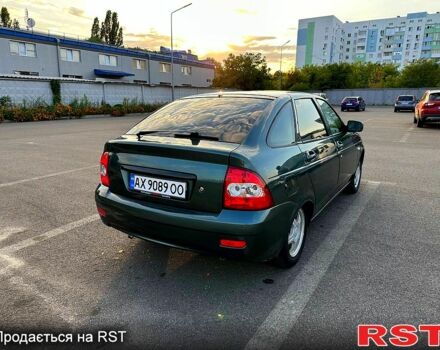 Зелений ВАЗ Priora, об'ємом двигуна 1.6 л та пробігом 210 тис. км за 3000 $, фото 4 на Automoto.ua