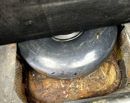 Зелений ВАЗ Priora, об'ємом двигуна 1.6 л та пробігом 125 тис. км за 3199 $, фото 6 на Automoto.ua