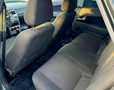 Зелений ВАЗ Priora, об'ємом двигуна 1.6 л та пробігом 210 тис. км за 3000 $, фото 5 на Automoto.ua
