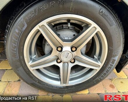 Зеленый ВАЗ Priora, объемом двигателя 1.6 л и пробегом 103 тыс. км за 4700 $, фото 5 на Automoto.ua