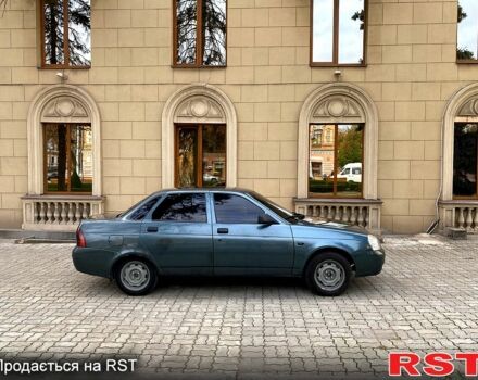 Зеленый ВАЗ Priora, объемом двигателя 1.6 л и пробегом 300 тыс. км за 1450 $, фото 4 на Automoto.ua