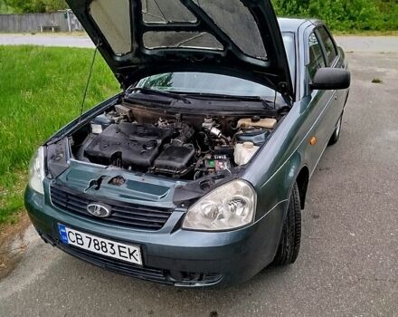 Зелений ВАЗ Priora, об'ємом двигуна 1.6 л та пробігом 275 тис. км за 1900 $, фото 1 на Automoto.ua