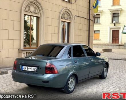 Зеленый ВАЗ Priora, объемом двигателя 1.6 л и пробегом 300 тыс. км за 1450 $, фото 3 на Automoto.ua