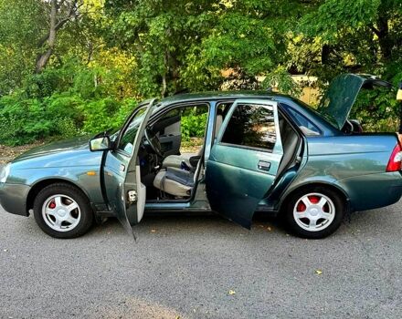 Зеленый ВАЗ Priora, объемом двигателя 1.6 л и пробегом 86 тыс. км за 1950 $, фото 2 на Automoto.ua