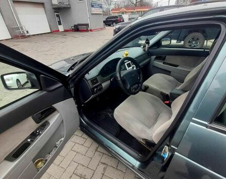 Зелений ВАЗ Priora, об'ємом двигуна 1.6 л та пробігом 100 тис. км за 2850 $, фото 3 на Automoto.ua
