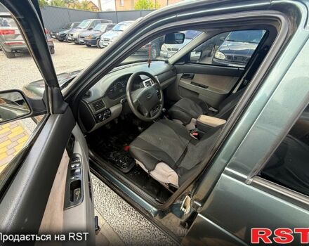 Зелений ВАЗ Priora, об'ємом двигуна 1.6 л та пробігом 200 тис. км за 2000 $, фото 1 на Automoto.ua