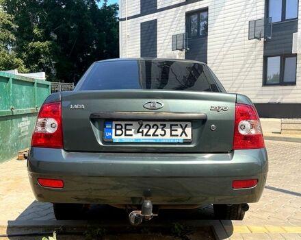 Зеленый ВАЗ Priora, объемом двигателя 1.6 л и пробегом 195 тыс. км за 3600 $, фото 1 на Automoto.ua