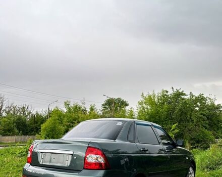 Зелений ВАЗ Priora, об'ємом двигуна 1.6 л та пробігом 327 тис. км за 3800 $, фото 2 на Automoto.ua