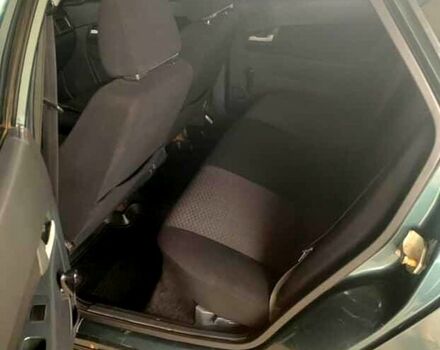 Зелений ВАЗ Priora, об'ємом двигуна 1.6 л та пробігом 213 тис. км за 3100 $, фото 5 на Automoto.ua