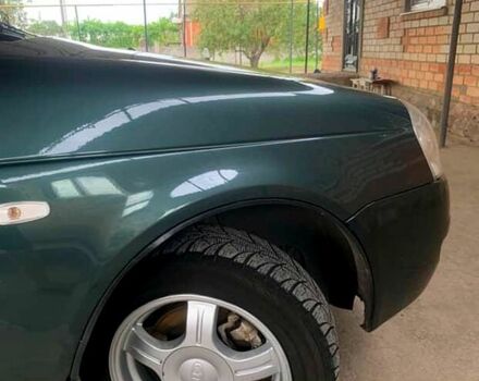 Зелений ВАЗ Priora, об'ємом двигуна 1.6 л та пробігом 213 тис. км за 3100 $, фото 4 на Automoto.ua