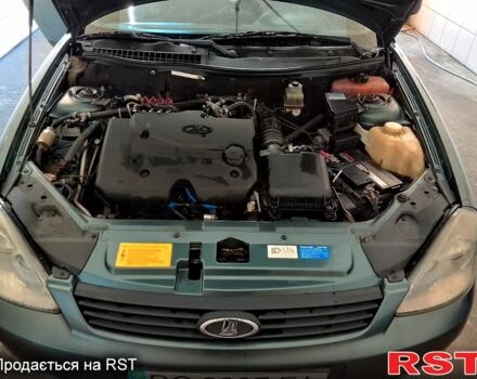 Зеленый ВАЗ Priora, объемом двигателя 1.6 л и пробегом 200 тыс. км за 2500 $, фото 3 на Automoto.ua