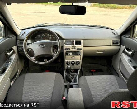 Зеленый ВАЗ Priora, объемом двигателя 1.6 л и пробегом 100 тыс. км за 2650 $, фото 11 на Automoto.ua