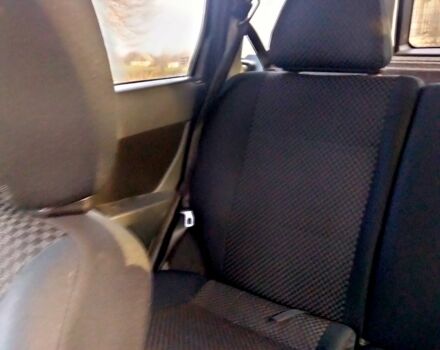 Зеленый ВАЗ Priora, объемом двигателя 1.6 л и пробегом 199 тыс. км за 3000 $, фото 3 на Automoto.ua