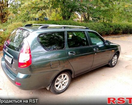 Зеленый ВАЗ Priora, объемом двигателя 1.6 л и пробегом 114 тыс. км за 3600 $, фото 3 на Automoto.ua