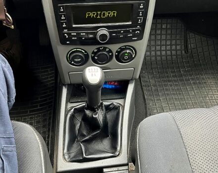 Зеленый ВАЗ Priora, объемом двигателя 1.6 л и пробегом 193 тыс. км за 2800 $, фото 9 на Automoto.ua