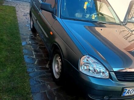 ВАЗ Priora 2007 у Закарпаття на Automoto.ua Зелений ВАЗ Priora, об'ємом двигуна 16 л та пробігом 81 тис. км за 3000 $, фото 1 на Automoto.ua