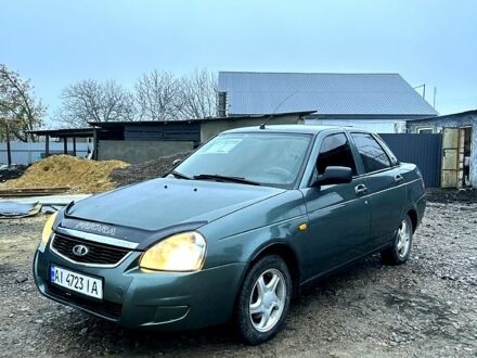 Зеленый ВАЗ Priora, объемом двигателя 1.6 л и пробегом 150 тыс. км за 3000 $, фото 1 на Automoto.ua