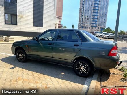 Зелений ВАЗ Priora, об'ємом двигуна 1.6 л та пробігом 195 тис. км за 3600 $, фото 1 на Automoto.ua