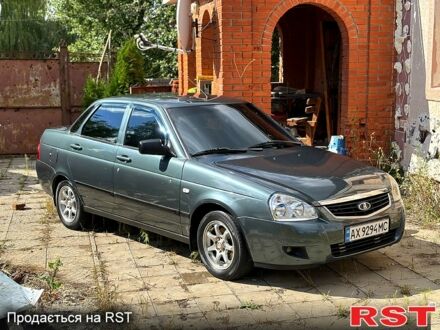 Зелений ВАЗ Priora, об'ємом двигуна 1.6 л та пробігом 327 тис. км за 3600 $, фото 1 на Automoto.ua