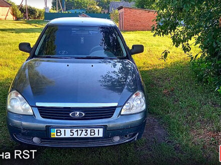 Зелений ВАЗ Priora, об'ємом двигуна 1.6 л та пробігом 125 тис. км за 1600 $, фото 1 на Automoto.ua