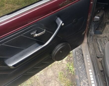 Красный ВАЗ Революшн, объемом двигателя 1.7 л и пробегом 106 тыс. км за 4300 $, фото 6 на Automoto.ua