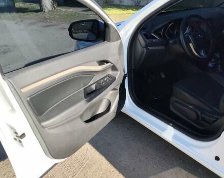 Белый ВАЗ Веста, объемом двигателя 1.6 л и пробегом 50 тыс. км за 9000 $, фото 12 на Automoto.ua