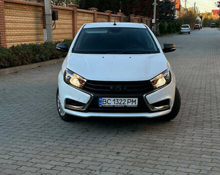 Білий ВАЗ Веста, об'ємом двигуна 1.6 л та пробігом 20 тис. км за 8200 $, фото 1 на Automoto.ua