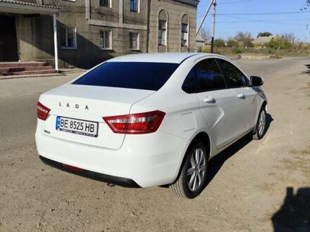 ВАЗ Веста 2021 в Вознесенске на Automoto.ua Белый ВАЗ Веста, объемом двигателя 1.6 л и пробегом 50 тыс. км за 9000 $, фото 1 на Automoto.ua