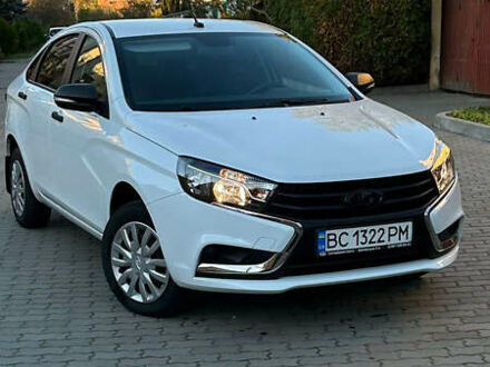 ВАЗ Веста 2021 в Львове на Automoto.ua Белый ВАЗ Веста, объемом двигателя 1.6 л и пробегом 20 тыс. км за 8200 $, фото 1 на Automoto.ua