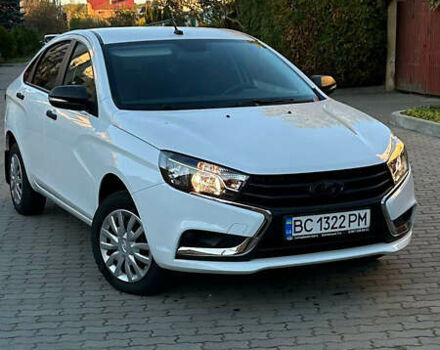 Білий ВАЗ Веста, об'ємом двигуна 1.6 л та пробігом 20 тис. км за 8200 $, фото 1 на Automoto.ua