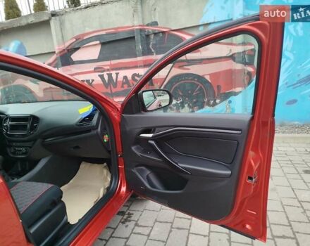 Красный ВАЗ Веста, объемом двигателя 1.6 л и пробегом 1 тыс. км за 11000 $, фото 38 на Automoto.ua