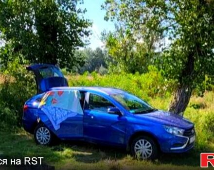 Синій ВАЗ Веста, об'ємом двигуна 1.6 л та пробігом 8 тис. км за 10500 $, фото 1 на Automoto.ua