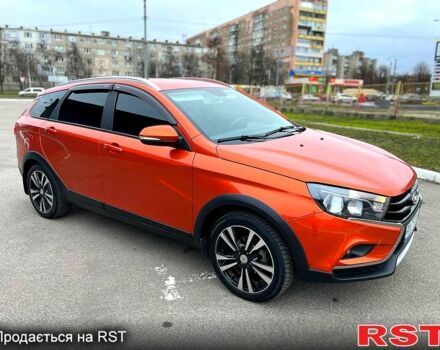 Оранжевый ВАЗ Веста, объемом двигателя 1.8 л и пробегом 45 тыс. км за 12500 $, фото 4 на Automoto.ua