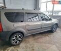 Зелений ВАЗ Largus Cross, об'ємом двигуна 1.6 л та пробігом 28 тис. км за 11500 $, фото 1 на Automoto.ua