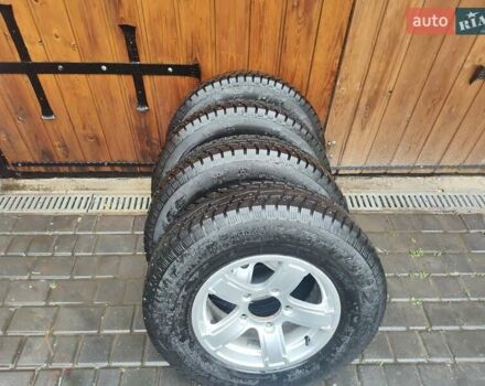 Білий ВАЗ Niva Travel, об'ємом двигуна 1.69 л та пробігом 38 тис. км за 12500 $, фото 7 на Automoto.ua