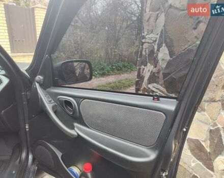 Білий ВАЗ Niva Travel, об'ємом двигуна 1.69 л та пробігом 38 тис. км за 12500 $, фото 29 на Automoto.ua