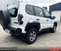 Білий ВАЗ Niva Travel, об'ємом двигуна 1.7 л та пробігом 94 тис. км за 6000 $, фото 4 на Automoto.ua