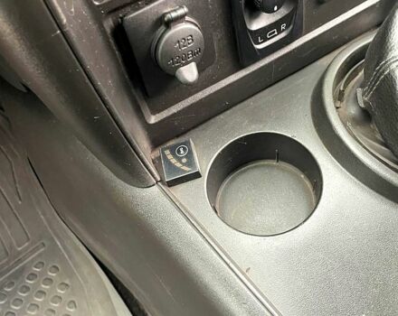 Білий ВАЗ Niva Travel, об'ємом двигуна 1.7 л та пробігом 94 тис. км за 6000 $, фото 10 на Automoto.ua