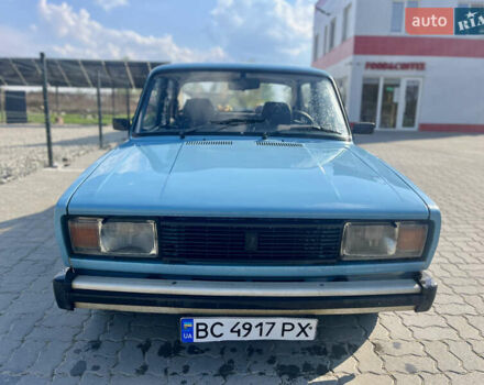 Синий ВАЗ Riva, объемом двигателя 1.3 л и пробегом 18 тыс. км за 750 $, фото 2 на Automoto.ua