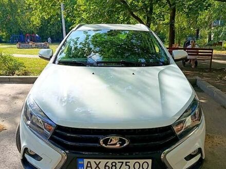 ВАЗ Vesta Cross 2021 у Харкові на Automoto.ua Білий ВАЗ Vesta Cross, об'ємом двигуна 1.8 л та пробігом 24 тис. км за 9800 $, фото 1 на Automoto.ua