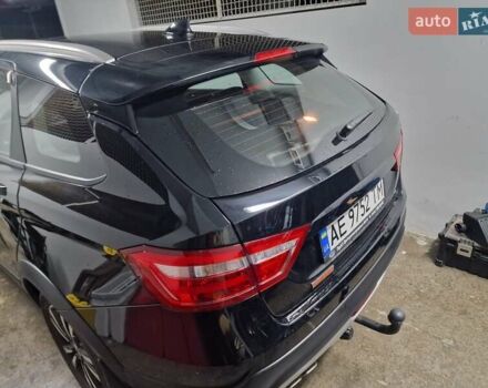 Черный ВАЗ Vesta Cross, объемом двигателя 1.6 л и пробегом 25 тыс. км за 12000 $, фото 7 на Automoto.ua