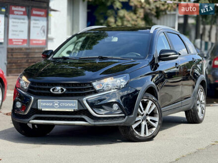 Черный ВАЗ Vesta Cross, объемом двигателя 1.77 л и пробегом 45 тыс. км за 9900 $, фото 1 на Automoto.ua