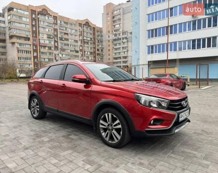 Красный ВАЗ Vesta Cross, объемом двигателя 1.6 л и пробегом 65 тыс. км за 11000 $, фото 1 на Automoto.ua