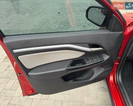 Красный ВАЗ Vesta Cross, объемом двигателя 1.6 л и пробегом 65 тыс. км за 11000 $, фото 8 на Automoto.ua